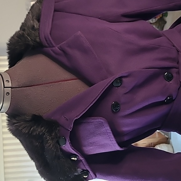 NWT BEAUTIFUL FORM FITTED  ZEAGOO COAT - Picture 9 of 13